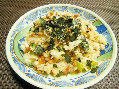 ちくわと納豆の雑穀ごはんチャーハン